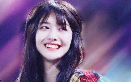 娱乐圈吃瓜网友小说,瓜田里的秘密花园